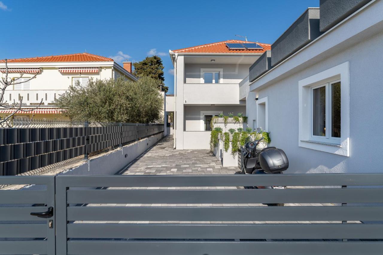 Villa Sogi Biograd Na Moru Exteriör bild