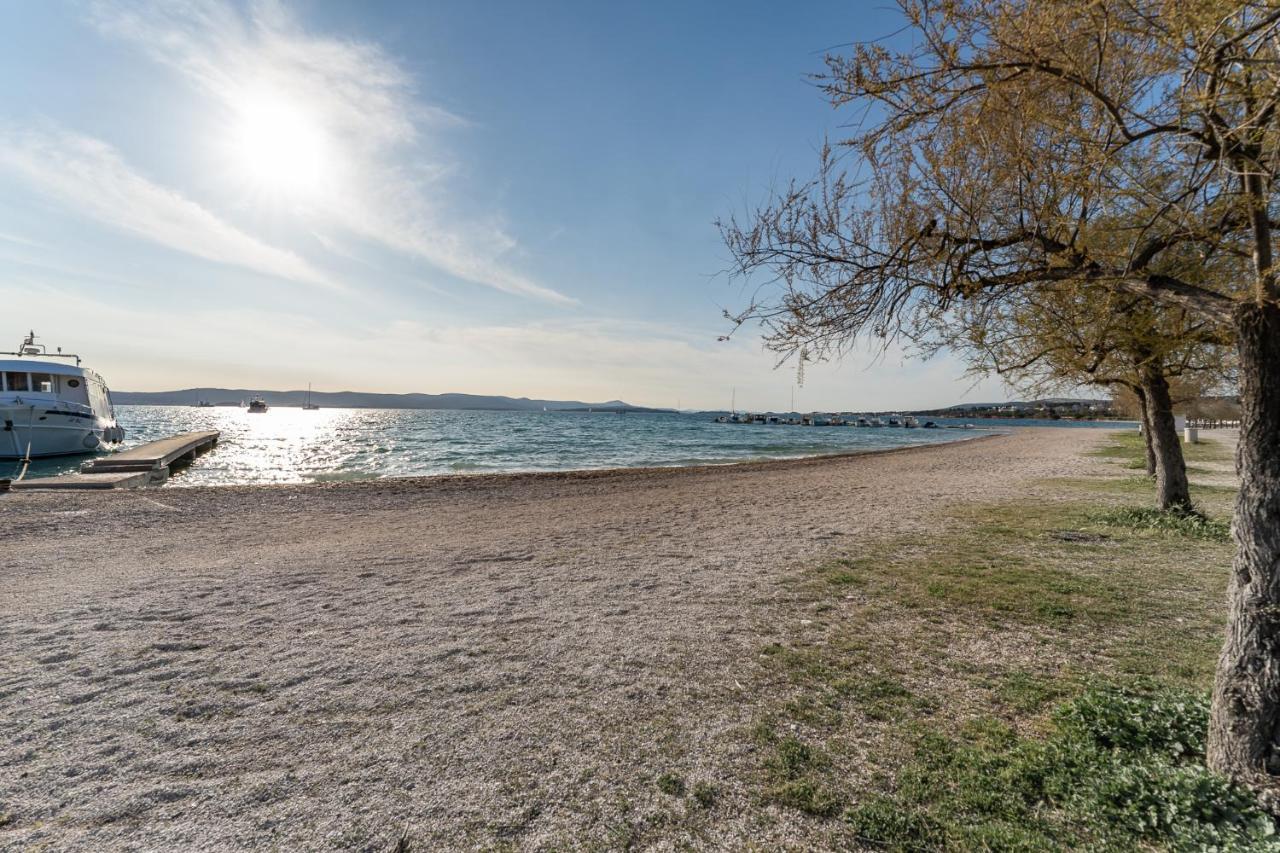 Villa Sogi Biograd Na Moru Exteriör bild