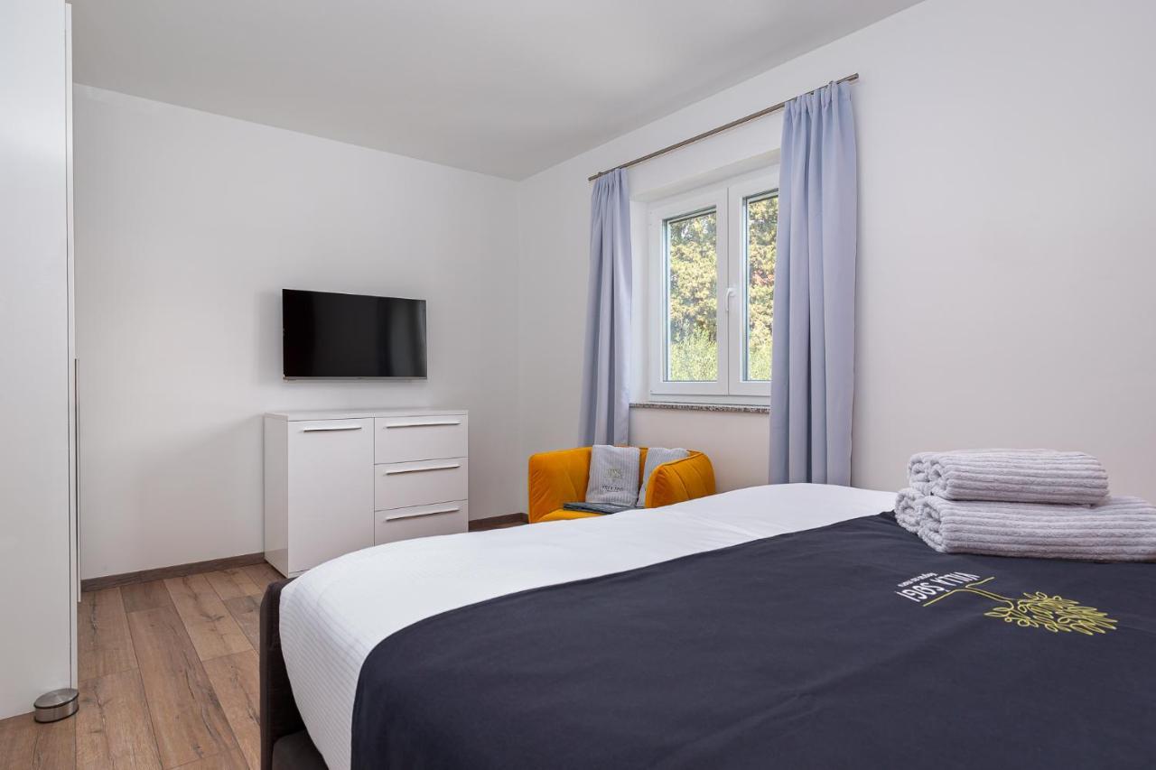 Villa Sogi Biograd Na Moru Exteriör bild